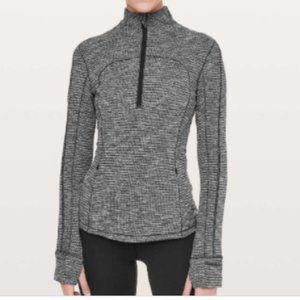 Lululemon Run Briskly 1/2 Zip Pullover, Size 4